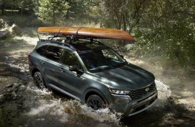 2021 Kia Sorento driving front view in water